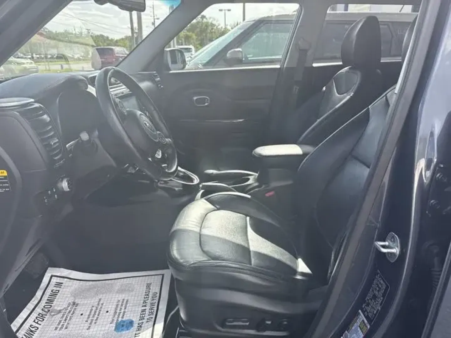 2016 Kia Soul (KNDJX3A59G7) with an Other engine, AUTOMATIC transmission, located at 1285 Cassat Ave, Jacksonville, FL, 32205, (904) 425-3000, 30.299780, -81.732430 - IIHS Top Safety Pick. Scores 31 Highway MPG and 24 City MPG! This Kia Soul boasts a Regular Unleaded I-4 2.0 L/122 engine powering this Automatic transmission. PUDDLE LIGHTS, INTERIOR LIGHT KIT, ILLUMINATED SCUFF PLATE.*This Kia Soul Comes Equipped with These Options *FATHOM BLUE, CARPETED FLOOR MAT - Photo#9