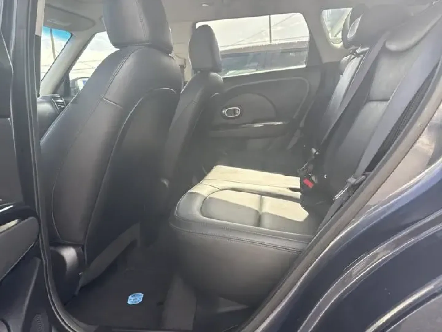 2016 Kia Soul (KNDJX3A59G7) with an Other engine, AUTOMATIC transmission, located at 1285 Cassat Ave, Jacksonville, FL, 32205, (904) 425-3000, 30.299780, -81.732430 - IIHS Top Safety Pick. Scores 31 Highway MPG and 24 City MPG! This Kia Soul boasts a Regular Unleaded I-4 2.0 L/122 engine powering this Automatic transmission. PUDDLE LIGHTS, INTERIOR LIGHT KIT, ILLUMINATED SCUFF PLATE.*This Kia Soul Comes Equipped with These Options *FATHOM BLUE, CARPETED FLOOR MAT - Photo#10