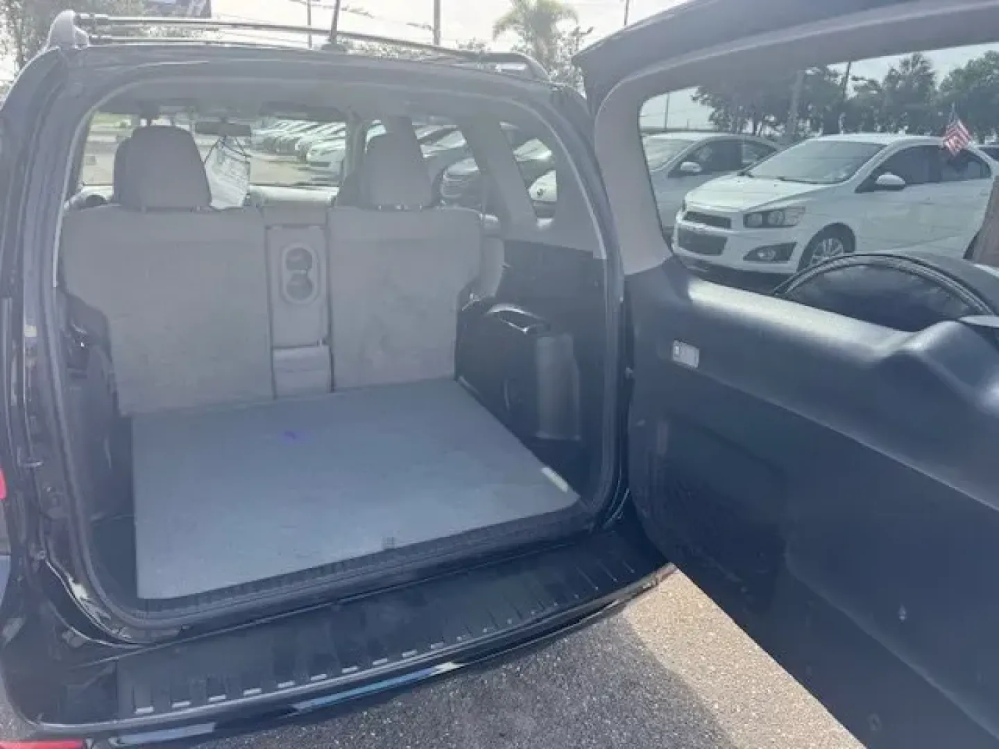 2011 Toyota RAV4 (2T3ZF4DV6BW) with an Other engine, AUTOMATIC transmission, located at 7701 Park Blvd., Pinellas Park, FL, 33781, (727) 369-7777, 27.839552, -82.747284 - KBB.com 10 Best Used Family Cars Under $15,000. Only 138,292 Miles! Boasts 28 Highway MPG and 22 City MPG! This Toyota RAV4 delivers a Gas I4 2.5L/152 engine powering this Automatic transmission. Washer-linked variable intermittent windshield wipers, Vehicle stability control (VSC), Traction control - Photo#7