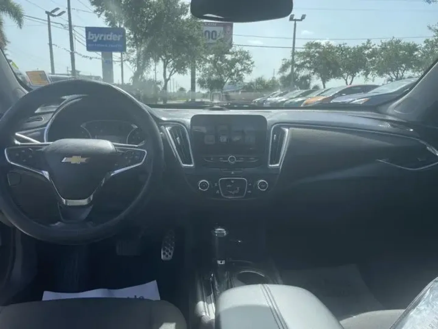 2016 Chevrolet Malibu (1G1ZE5ST4GF) with an Other engine, AUTOMATIC transmission, located at 7701 Park Blvd., Pinellas Park, FL, 33781, (727) 369-7777, 27.839552, -82.747284 - IIHS Top Safety Pick+ with optional front crash prevention. Only 100,775 Miles! Scores 37 Highway MPG and 27 City MPG! This Chevrolet Malibu delivers a Turbocharged Gas I4 1.5L/91 engine powering this Automatic transmission. WIRELESS CHARGING FOR DEVICES, WHEELS, 17 (43.2 CM) ALUMINUM (STD), TRANSMI - Photo#11