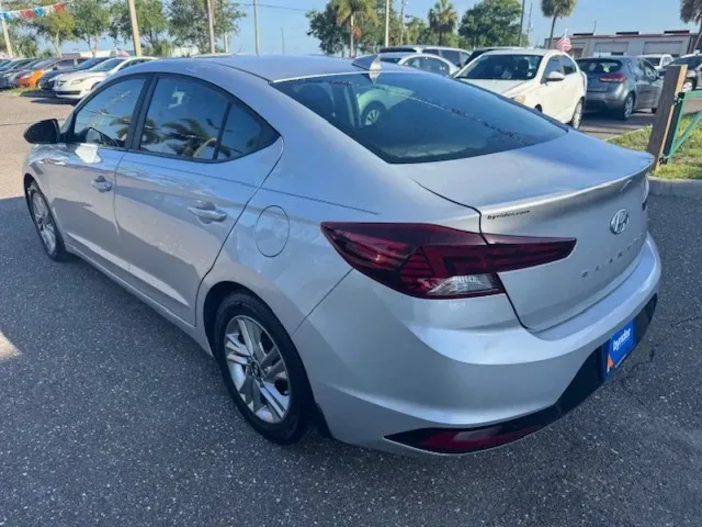 2019 Hyundai Elantra (KMHD84LF2KU) with an Other engine, AUTOMATIC transmission, located at 7701 Park Blvd., Pinellas Park, FL, 33781, (727) 369-7777, 27.839552, -82.747284 - Scores 37 Highway MPG and 28 City MPG! This Hyundai Elantra boasts a Regular Unleaded I-4 2.0 L/122 engine powering this Automatic transmission. WHEEL LOCKS, SYMPHONY SILVER, OPTION GROUP 01.* This Hyundai Elantra Features the Following Options *MUDGUARDS, FIRST AID KIT, CARPETED FLOOR MATS, CARGO N - Photo#2