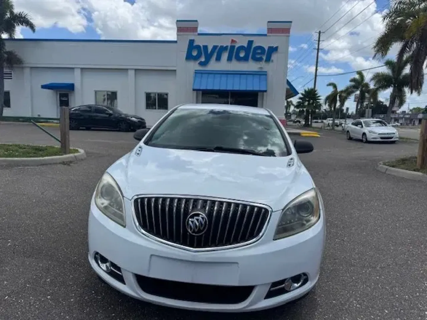 2014 Buick Verano (1G4PP5SK5E4) with an Other engine, AUTOMATIC transmission, located at 7701 Park Blvd., Pinellas Park, FL, 33781, (727) 369-7777, 27.839552, -82.747284 - KBB.com 10 Most Comfortable Cars Under $30,000. Boasts 32 Highway MPG and 21 City MPG! This Buick Verano delivers a Gas/4-cyl 2.4L/145 engine powering this Automatic transmission. WHEELS, 18 X 8 (45.7 CM X 20.3 CM) SPLIT MULTI-SPOKE ALLOY with Silver finish (STD), TRANSMISSION, 6-SPEED AUTOMATIC, EL - Photo#2