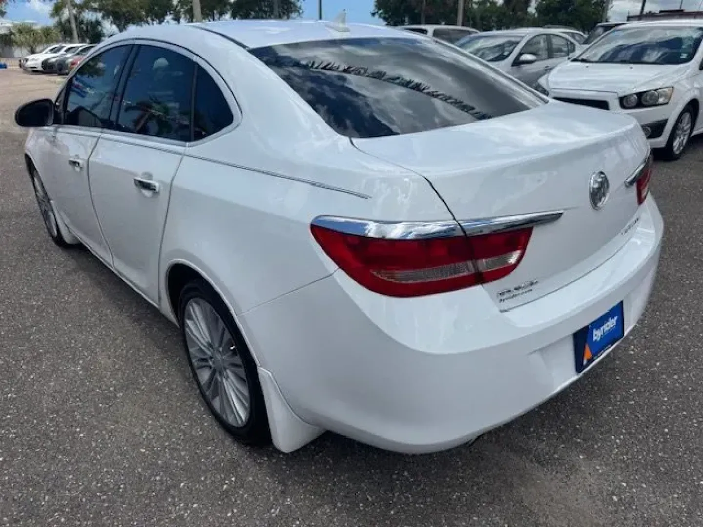2014 Buick Verano (1G4PP5SK5E4) with an Other engine, AUTOMATIC transmission, located at 7701 Park Blvd., Pinellas Park, FL, 33781, (727) 369-7777, 27.839552, -82.747284 - KBB.com 10 Most Comfortable Cars Under $30,000. Boasts 32 Highway MPG and 21 City MPG! This Buick Verano delivers a Gas/4-cyl 2.4L/145 engine powering this Automatic transmission. WHEELS, 18 X 8 (45.7 CM X 20.3 CM) SPLIT MULTI-SPOKE ALLOY with Silver finish (STD), TRANSMISSION, 6-SPEED AUTOMATIC, EL - Photo#3