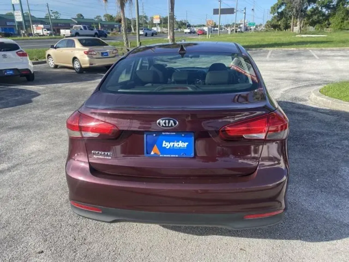 2018 Kia Forte (3KPFK4A72JE) with an Other engine, AUTOMATIC transmission, located at 8829 US Hwy 19, Port Richey, FL, 34668, (727) 264-1107, 28.285917, -82.717346 - **Drive Your Future with Confidence in the 2018 Kia Forte from Byrider Florida #162!**<br /> <br /> Are you looking for a reliable vehicle that fits seamlessly into your busy lifestyle? Whether you're a commuter navigating the daily grind, a growing family in need of a spacious ride, or a budget-con - Photo#4