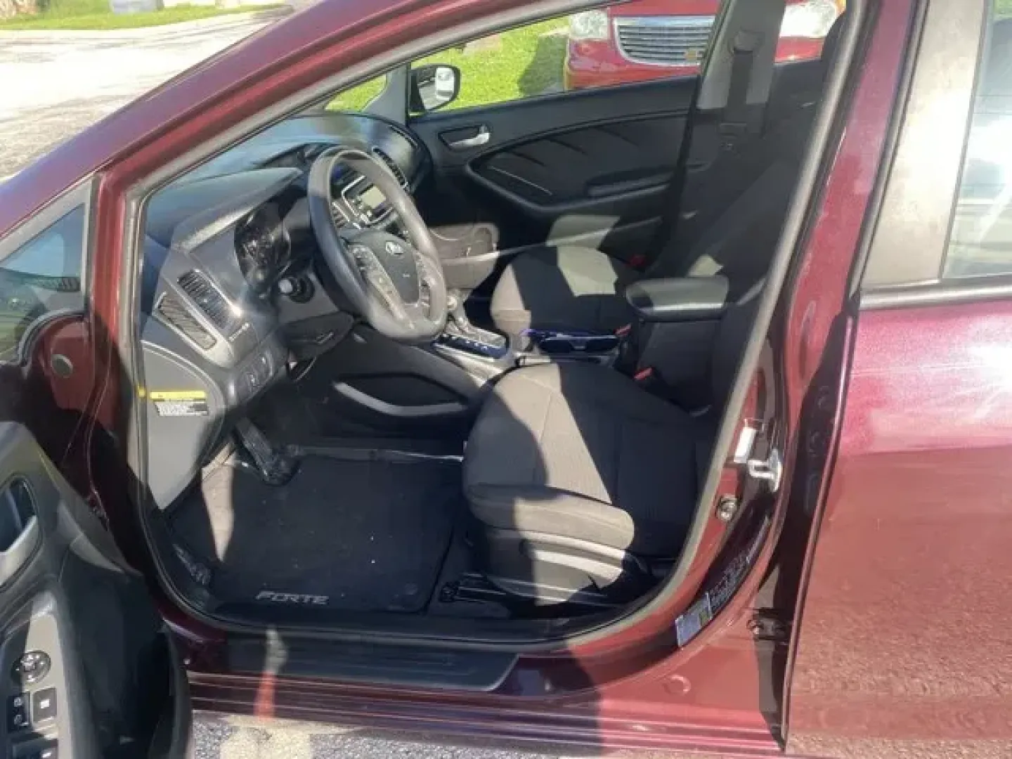 2018 Kia Forte (3KPFK4A72JE) with an Other engine, AUTOMATIC transmission, located at 8829 US Hwy 19, Port Richey, FL, 34668, (727) 264-1107, 28.285917, -82.717346 - **Drive Your Future with Confidence in the 2018 Kia Forte from Byrider Florida #162!**<br /> <br /> Are you looking for a reliable vehicle that fits seamlessly into your busy lifestyle? Whether you're a commuter navigating the daily grind, a growing family in need of a spacious ride, or a budget-con - Photo#5