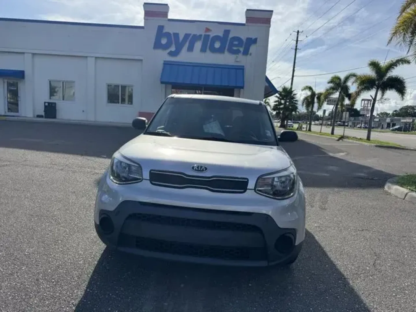 2018 Kia Soul (KNDJN2A28J7) with an Other engine, AUTOMATIC transmission, located at 7701 Park Blvd., Pinellas Park, FL, 33781, (727) 369-7777, 27.839552, -82.747284 - **Discover the Perfect Commuter Companion: 2018 Kia Soul at Byrider Florida #154**<br /> <br /> Are you searching for a versatile vehicle that seamlessly blends style, comfort, and practicality? Look no further! The 2018 Kia Soul is designed for those who appreciate a unique flair and a reliable rid - Photo#1